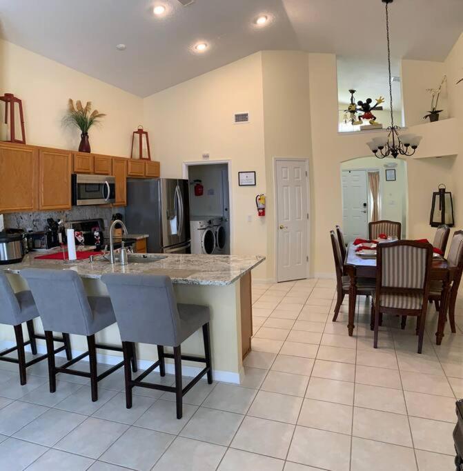 Minutes To Disney! Spacious Home W/ Private Pool, Themed Rooms! 올랜도 외부 사진