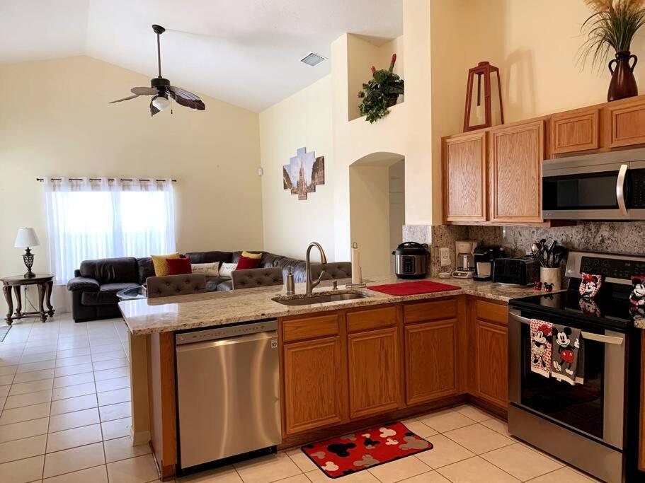 Minutes To Disney! Spacious Home W/ Private Pool, Themed Rooms! 올랜도 외부 사진