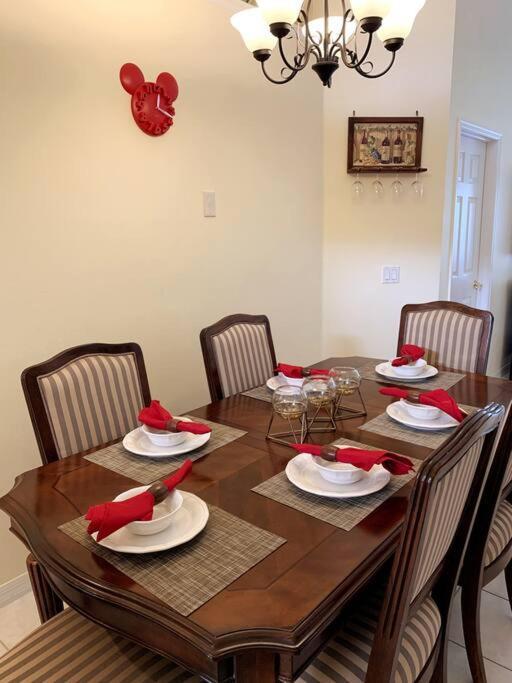 Minutes To Disney! Spacious Home W/ Private Pool, Themed Rooms! 올랜도 외부 사진